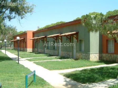Pine Bay Beach Club 15